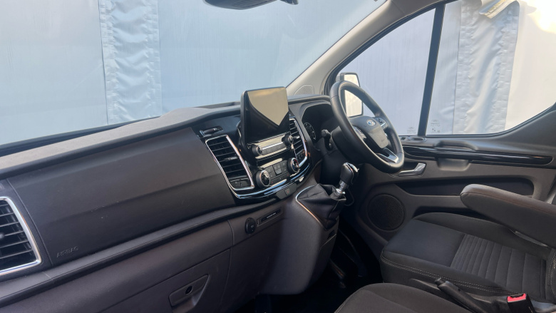 Ford Transit Custom 280 L1 Diesel Fwd 2.0 EcoBlue 130ps Low Roof Limited Van